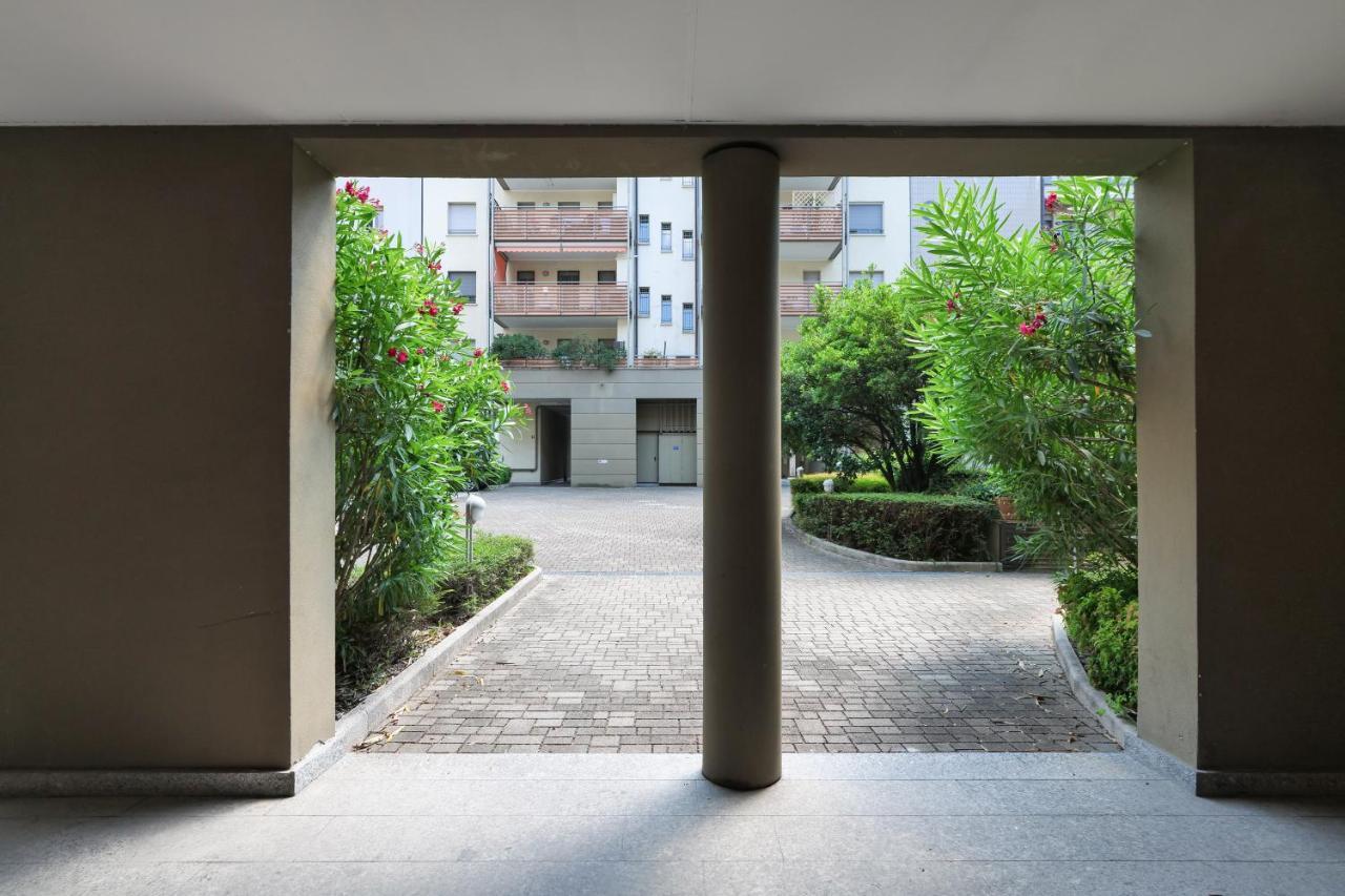 Contempora Apartments - Monolocale Con Terrazza Via F. De Sanctis, 41 Milano Exterior foto